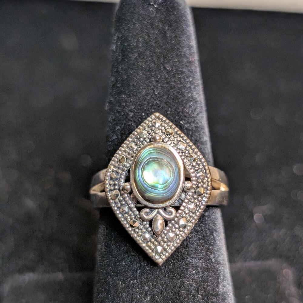 Vintage 925 Sterling Silver Abalone Marcasite Split Shank Ring Size 7.75